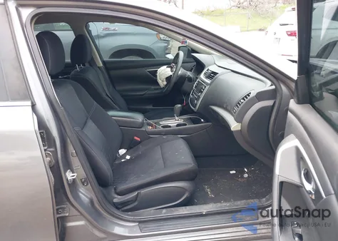 2017 Nissan Altima 2.5 S z USA, uszkodzony, nr VIN 1N4AL3AP8HN364874